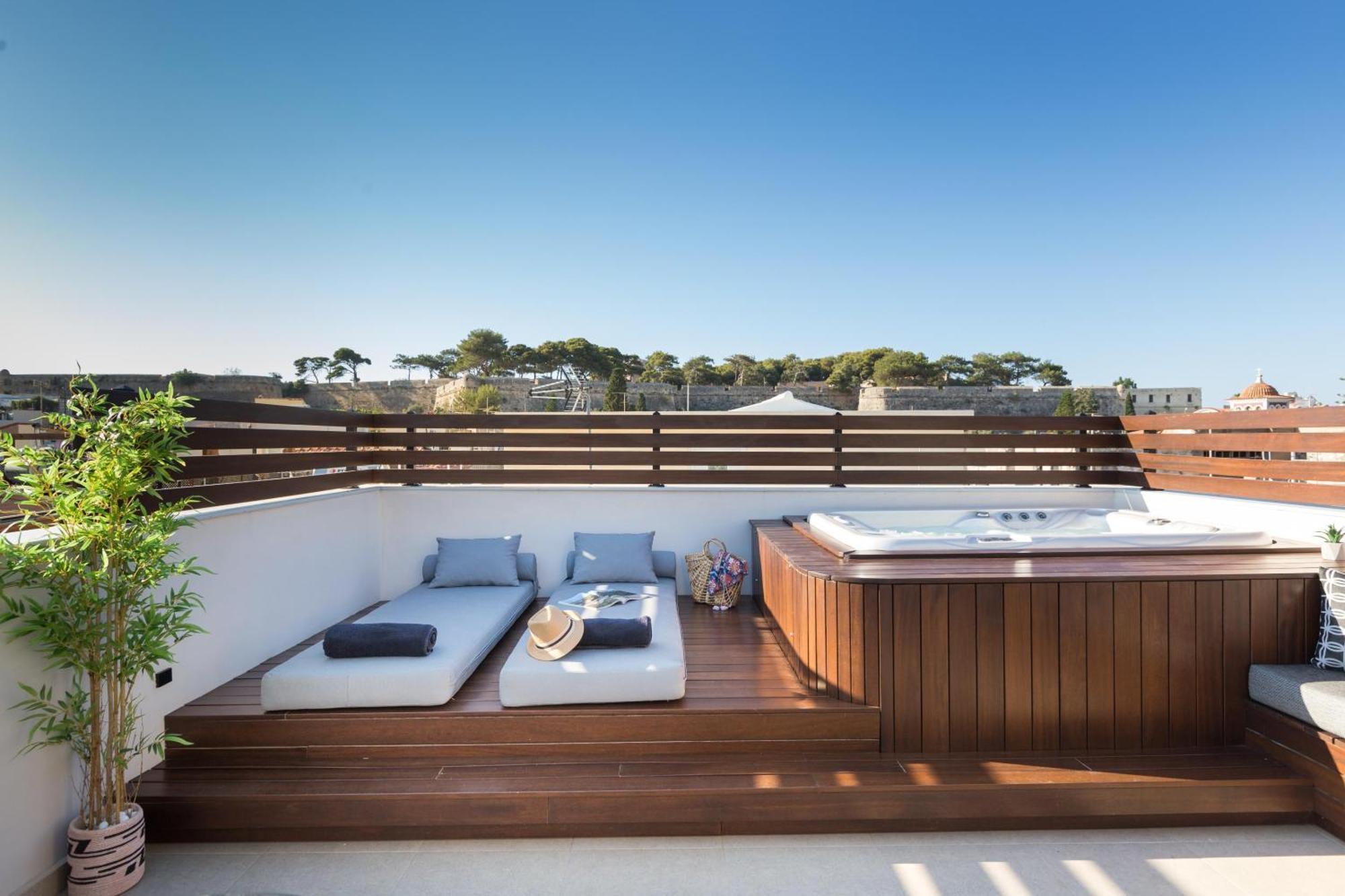 Le Bijou Luxury Suites Rethymno Exterior photo