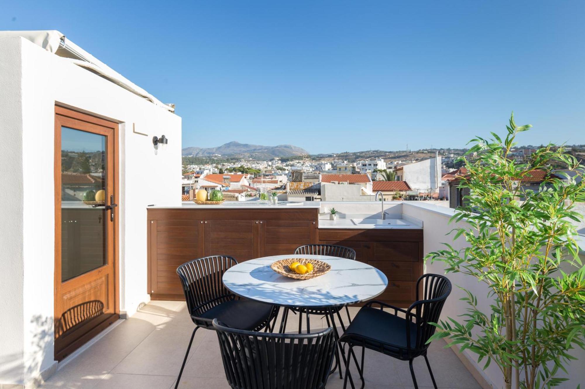Le Bijou Luxury Suites Rethymno Exterior photo